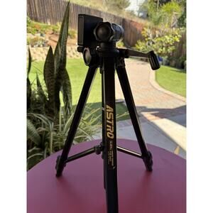 Vintage Astro LPL Video Tripod TVA-1204 Extends from 17"-41”Made in Taiwan